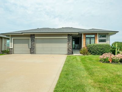 301 NE 14th Ct