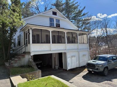 15 Briggs Avenue