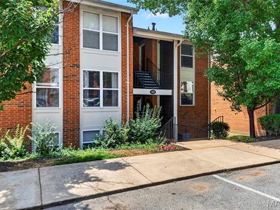 1960 Greenglen Dr APT 304