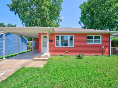 207 Catalpa Ln