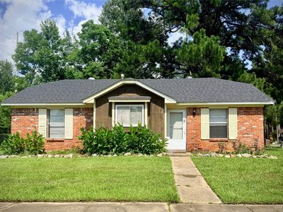 Property at 6117 Oakleigh Rd, Montgomery, AL