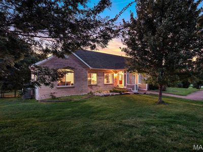 5541 Blackberry Ln