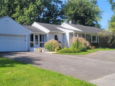 Property at 101 Kenny St, Fayetteville, NY