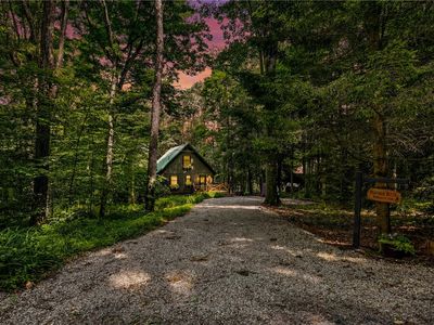 115 Syracuse Ln
