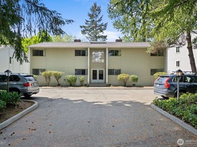 19433 28th Avenue NE
