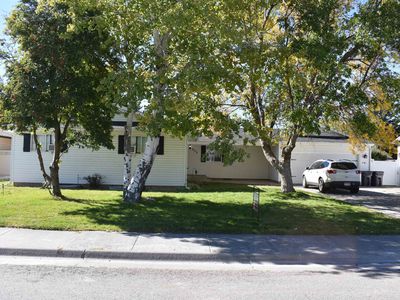 635 Reagan Ave