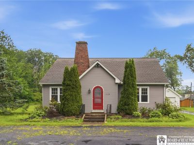 5138 W Lake Rd