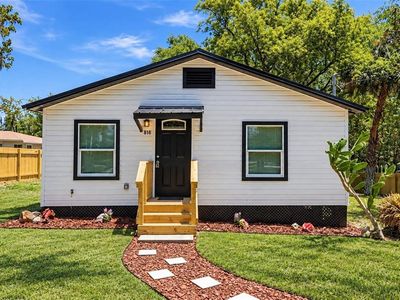 816 WOODLAND AVENUE