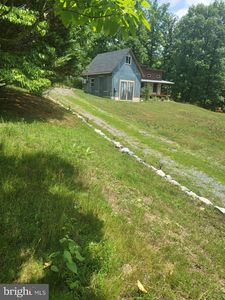 310 Ward Dr