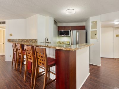 1088 Bishop St APT 3007