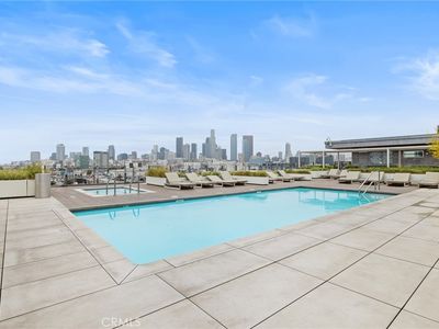 527 Molino St UNIT 213