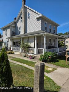 32 Messinger St