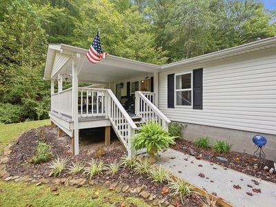 5564 Right Fork Of Maces Creek Rd