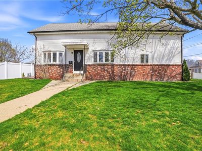 353 High St