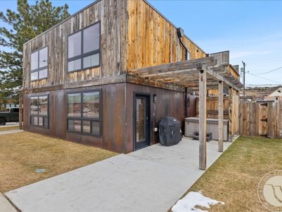 202 S Hauser Ave #1