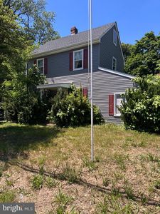 677 Monmouth Rd