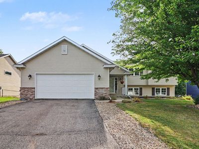 Property at 420 9th Ave NE, Lonsdale, MN