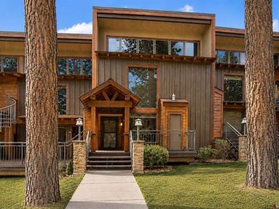 73 S Tamarron Drive #870