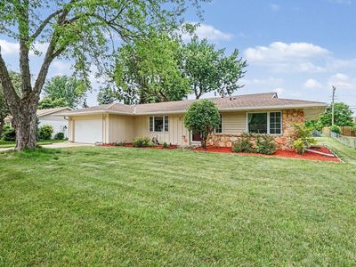 981 Oriole Dr