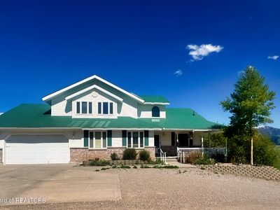 38 Paradise Rd