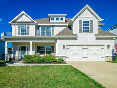 227 Shoshone Cir