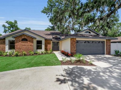1005 Greystone Ln