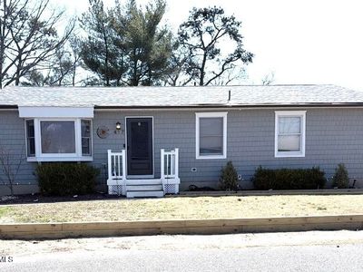 417 Anchor Avenue