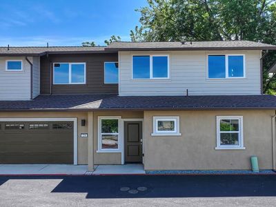 214 Lago Dr #C10