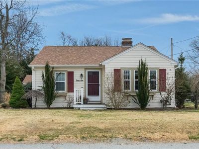 41 Rogers Ave