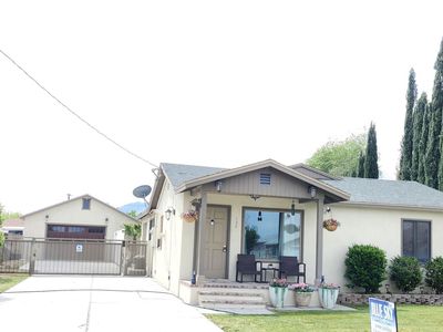 120 W Pangborn St
