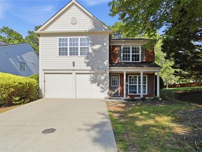 570 Ashland Pkwy