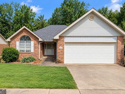 180 Oakwood Cir