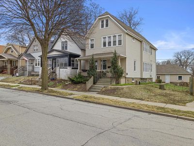 1837 East Hillcrest AVENUE