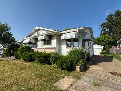 3509 Burton Ave
