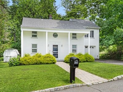3 Johnson Ave