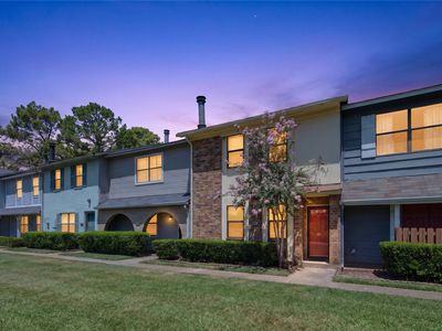 109 Harts Landing Ln