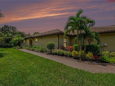 8004 Calle Canovas CT