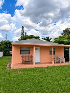 411 NW 82nd Terrace