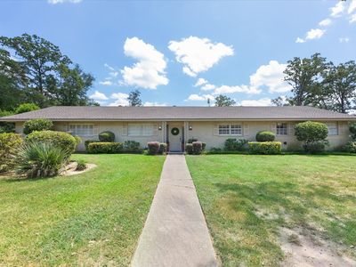 Property at 2004 Wood Pl, Longview, TX