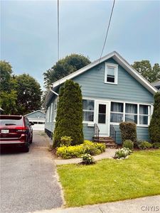 Property at 223 Clover Ridge Dr, Syracuse, NY
