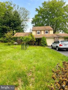 506 Holly Knoll Dr
