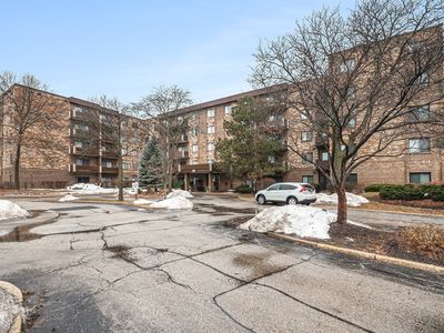 700 Wellington Ave UNIT 207