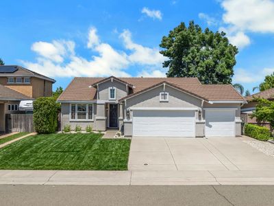 664 Costa Ln
