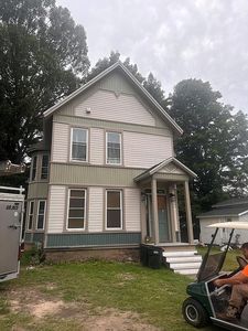 356 S 5th St