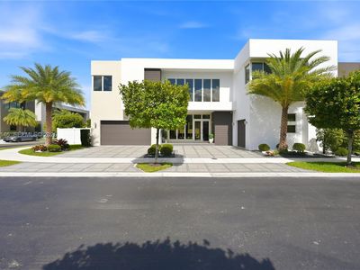 7525 NW 103rd Pl