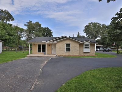 30210 E Geneva Dr