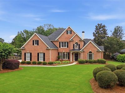6915 Lancaster Cir