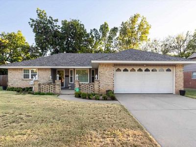 4104 NW Currell Dr