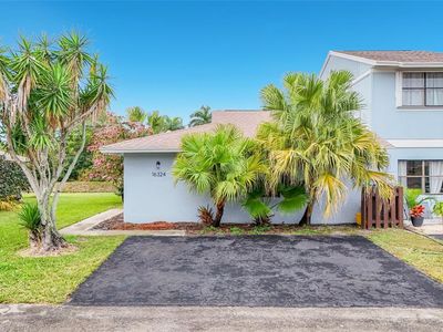 16324 Country Lake Cir #16324