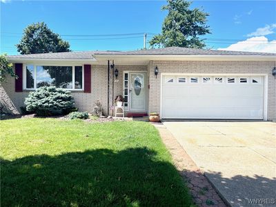 32 Lordan Dr